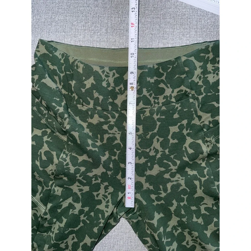 Cabi Women Green Camo Floral‎ Zip Hoodie and Leggings Lounge Set Small 4030 4032